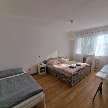 Apartment Simon Ii. ฟรันทิชโกวี ลาซเน ภายนอก รูปภาพ